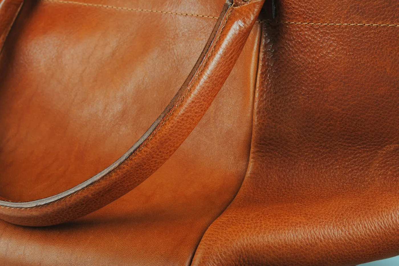 Edition Grained Leather Tote Bag — Series 11